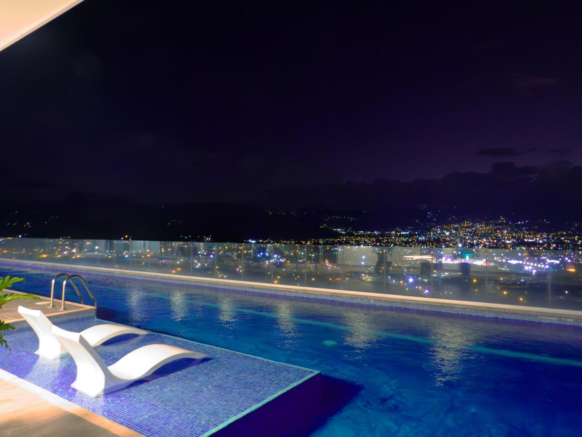 Ifreses, Study Full Equipped Whith Pool, Air- Conditioning, Spectacular View Of The City, Parking With Additional Payment Curridabat Eksteriør billede