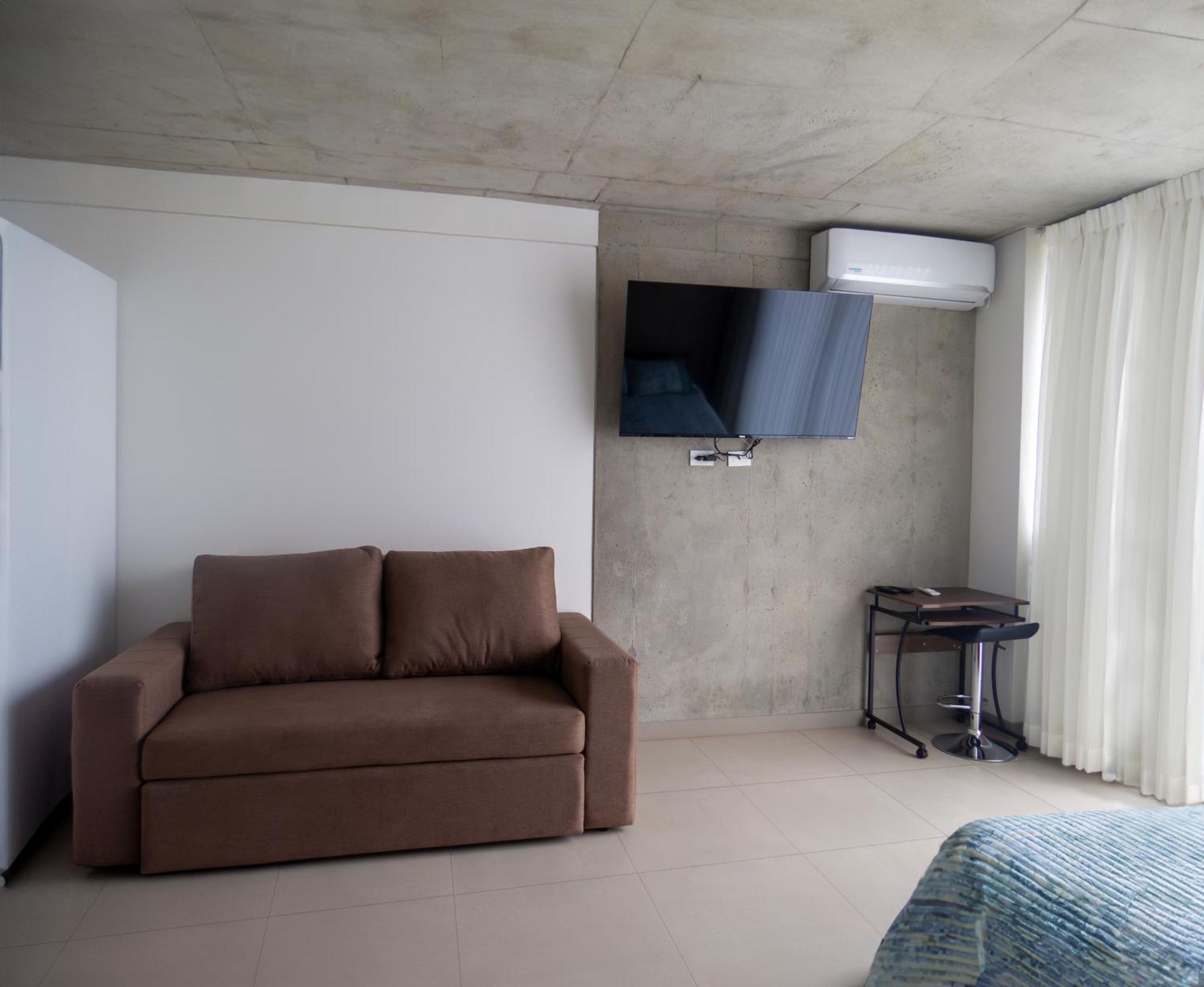 Ifreses, Study Full Equipped Whith Pool, Air- Conditioning, Spectacular View Of The City, Parking With Additional Payment Curridabat Eksteriør billede